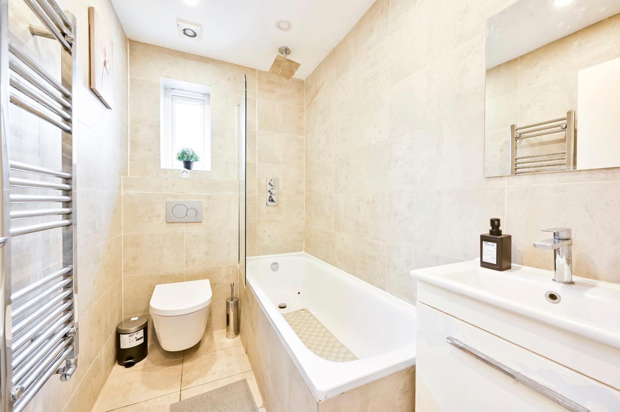 Cosy 1 Bed Near Catford Station - 20 Mins From Central Londra